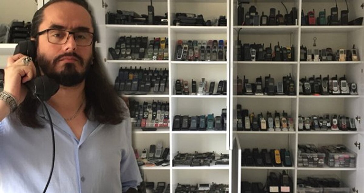 150 çeşit modelden 2 bin 779 adet telefon koleksiyonu olan elektronik teknisyeni Ekrem Karagüdekoğlu’nun Guinness Rekorlar Kitabı’na girmek için yaptığı başvuru onaylandı.<br>
