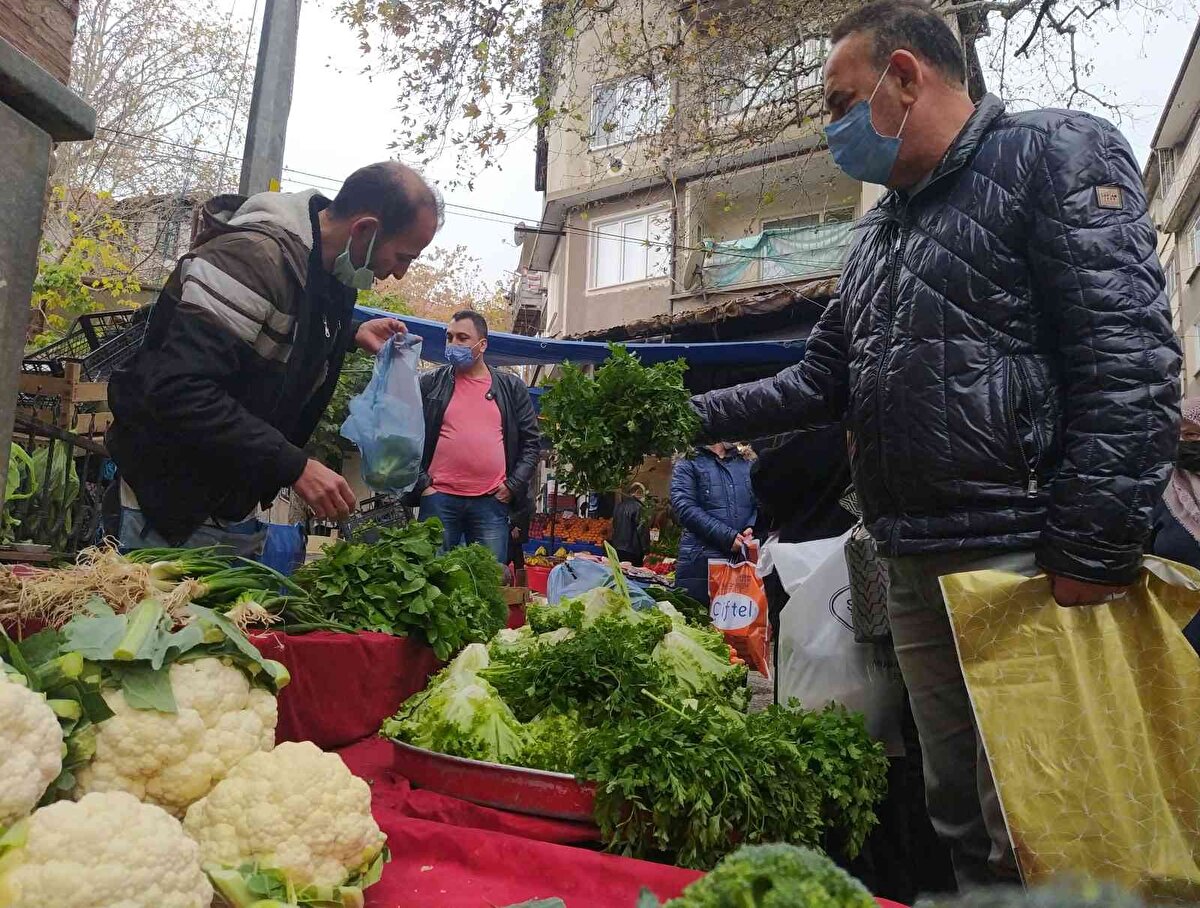 Tadı damağınızda kalacak onlarca karnabahar yemeği var. Bunlardan bazıları şunlar: Kıymalı karnabahar graten. Kaşarlı karnabahar köftesi. Salçalı karnabahar çorbası. Fırında baharatlı karnabahar kızartması. Fırında karnabahar. Yoğurtlu karnabahar kavurması. Fırında karnabahar yemeği. Fırında karnabahar köftesi.<br><br>