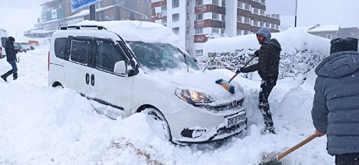 Bu yıl erken gelen kar yağışıyla birlikte otellerin sezona 17 Aralık`ta başlayacağı öğrenildi.<br>