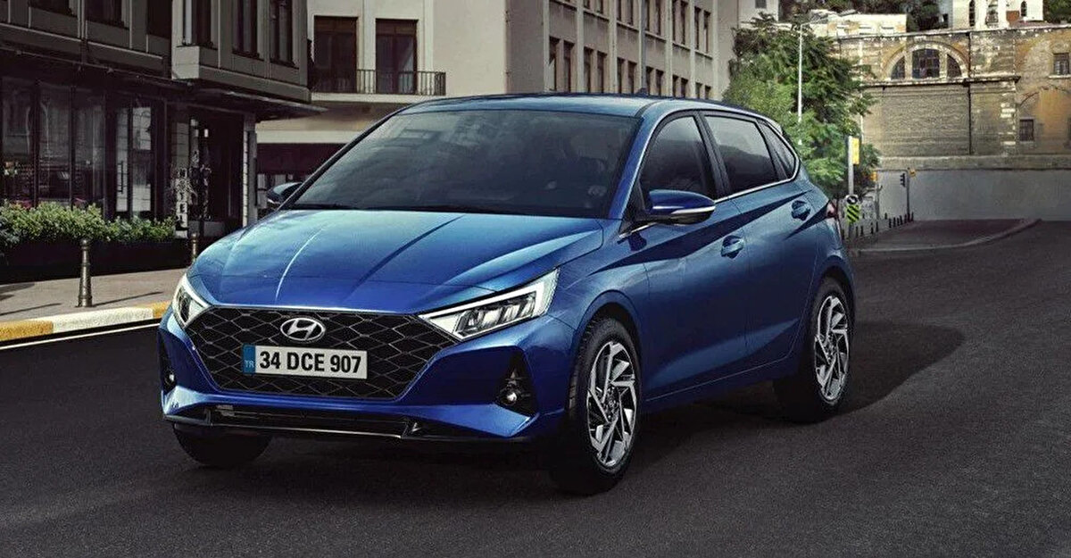 HYUNDAI<br><br>Hyundai i20 1.4 MPI 6 İleri Düz MT Jump (Benzinli)<br><br>Liste fiyatı 325.960 TL<br><br>Kampanyalı fiyatı: 263.400 TL<br><br>1.4MPI 6 ileri Otomatik AT Jump (Benzinli) - 351.700 TL<br><br>1.4MPI 6 ileri Otomatik AT Style (Benzinli) - 361.500 TL<br><br>1.4MPI 6 ileri Otomatik AT Style Plus (Benzinli) - 380.800 TL<br><br>1.0 T-GDI 7 İleri DCT Style (Benzinli)<br> - 386.300 TL<br><br>1.0 T-GDI 7 İleri DCT Style Plus (Benzinli)<br> - 391.600 TL