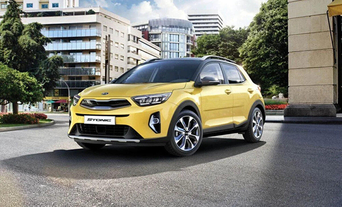 KIA <br><br>STONIC 1.25L 84 PS Manuel - Benzin - Cool <br><br>Fiyatı: 375.900 TL<br><br>Stonic 1.4L 100 PS Otomatik Benzin Cool - 420.900 TL<br><br>Stonic 1.4L 100 PS Otomatik Benzin Elegance 461.900 TL<br><br>Stonic 1.4L 100 PS Otomatik Benzin Prestige 490.900 TL
