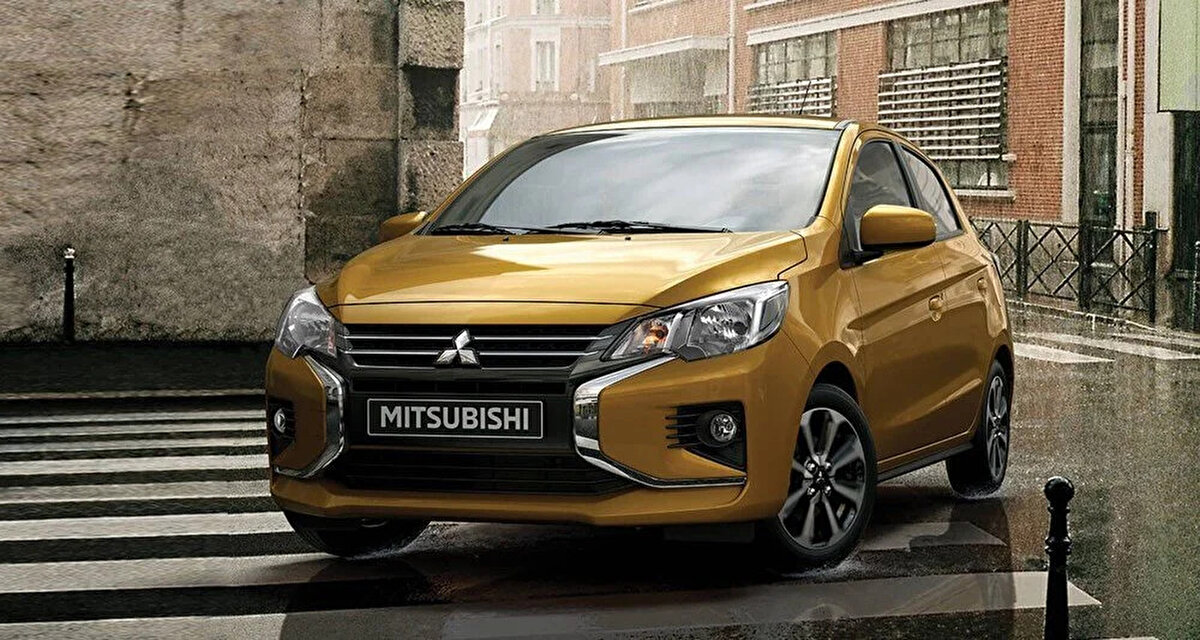 MITSUBISHI<br><br>Yeni Space Star 1.2 INTENSE CVT <br><br>Fiyatı 345.000 TL <br><br>Yeni Space Star 1.2 INTENSE CVT SPORT PACK<br><br>Fiyatı 355.500 TL<br><br>