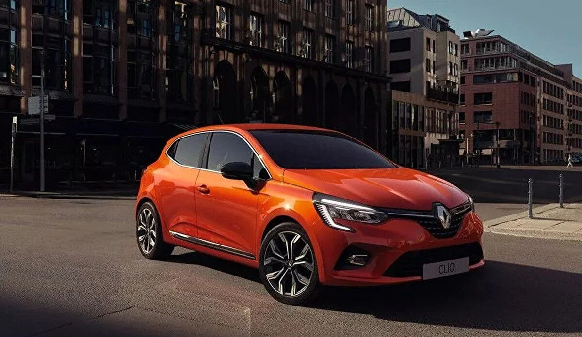 RENAULT<br><br>Yeni Clio Joy 1.0 Sce 65 bg<br><br>Liste fiyatı 247.000 TL<br><br>Joy 1.0 TCe ECO 100bg - 332.000 TL<br><br>Joy 1.0 TCe X-Tronic 90 bg - 349.900 TL<br><br>Touch 1.0 TCe X-Tronic 90 bg - 359.000 TL<br><br>Icon 1.0 TCe X-Tronic 90 bg - 394.000 TL