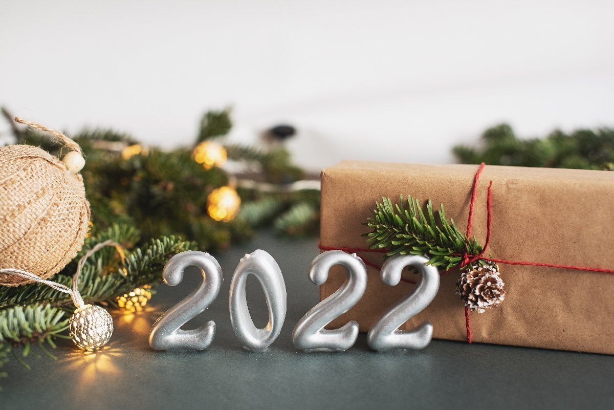 2022 Yılbaşı Tatili<br><br>2022 yılının ilk resmi tatil günüdür. 1 Ocak 2022 Cumartesi gününe denk gelmektedir. Yılbaşı tatili bir gündür.<br>