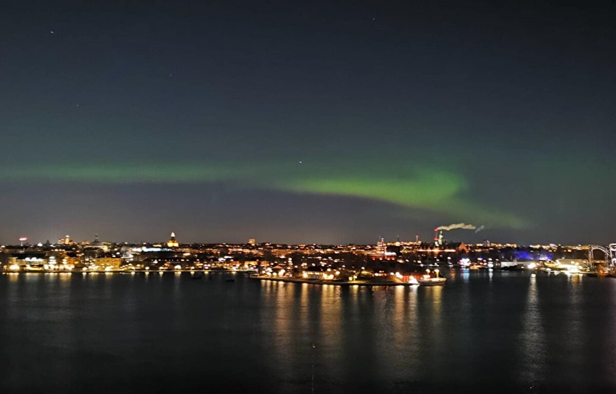 Son gelen raporları okuduğunda şaşkına döndüğünü kaydeden Olauson, "Son raporlara göre Dünya'nın manyetik alanında bir yırtık oluştu.