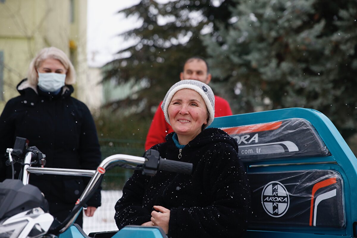 "Üzüntümü tarif edemiyorum. Ancak yaşayan bilir. Günlerce ağladım. Psikolojim bozuldu. Emniyet güçleri motorumu buldu ancak parçalanmış olduğu bilgisi ulaştı. Emniyet teşkilatına çok teşekkür ediyorum.<br>