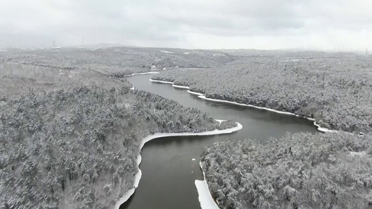 Hafta sonundan itibaren megakentte etkili olan ve halen etkisini sürdüren karların da erimesiyle barajlardaki doluluk oranlarının önümüzdeki günlerde daha da yükselmesi bekleniyor.