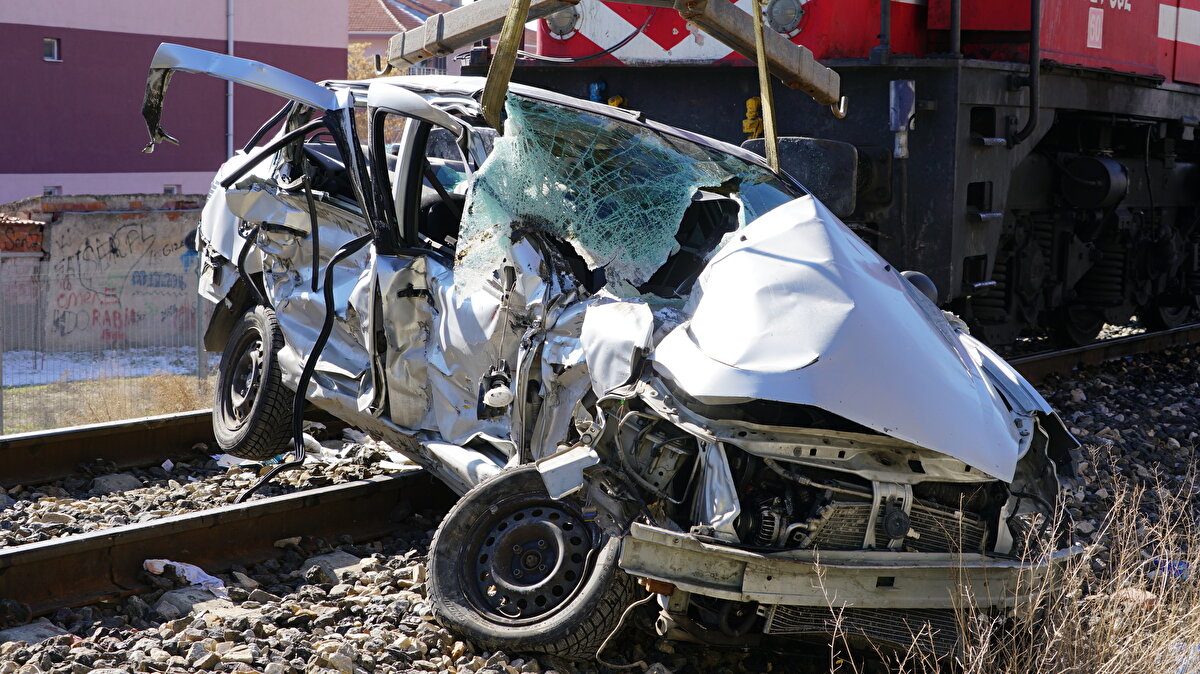 Ali Şir Ünal'ın cenazesi, savcılık incelemesinin ardından Polatlı Devlet Hastanesi morguna kaldırıldı.