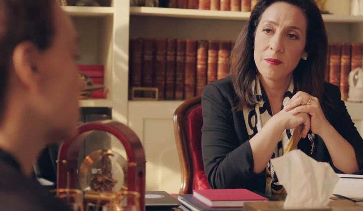 Ünlü oyuncu Binnur Kaya'nın bir psikoloğu canlandırdığı TV8 ekranlarının fenomen dizisi Kırmızı Oda hayranlarını üzecek karar verildi.