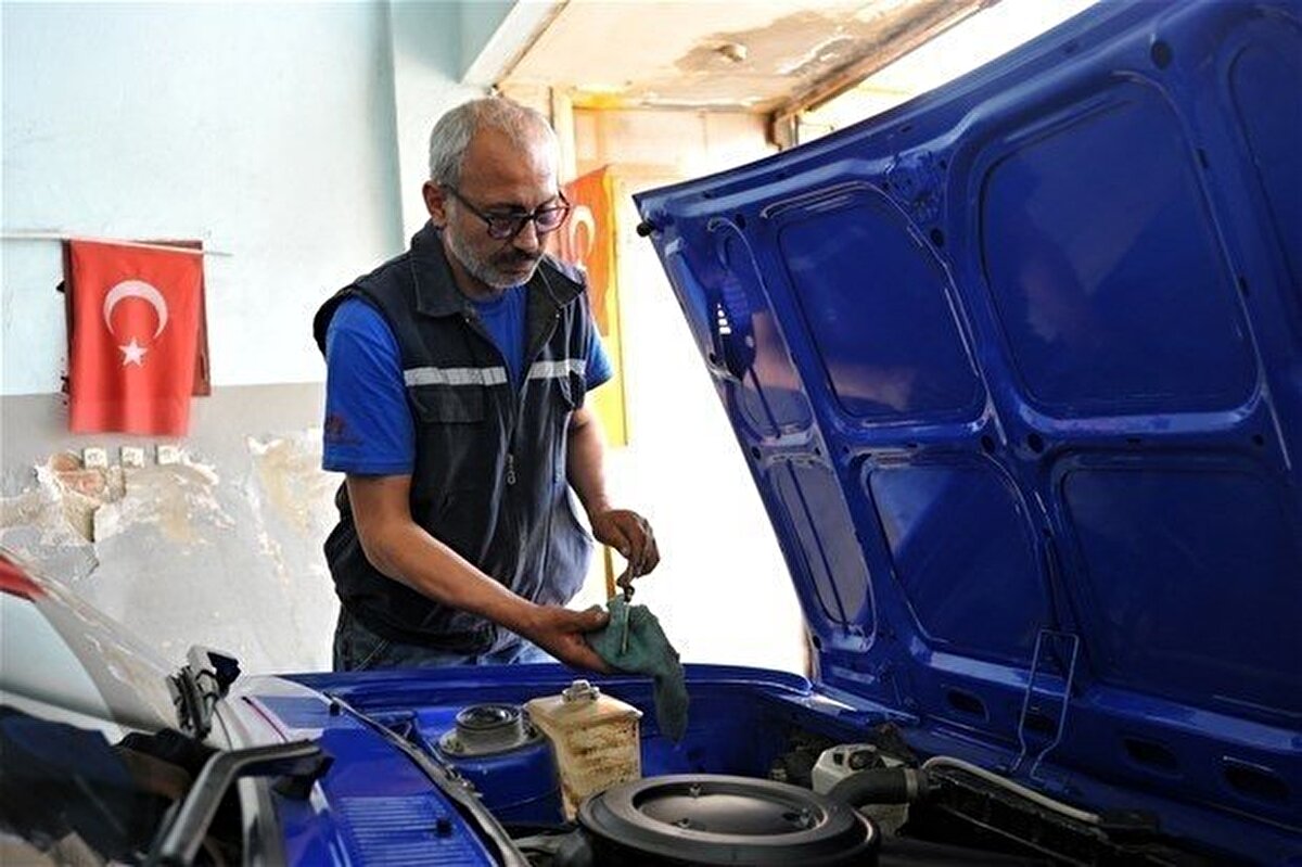 Bir dönemin en çok sevilen otomobillerinden olan Murat 124, Murat 131, Tofaş Doğan SLX, Tofaş Şahin ve Tofaş Kartal modelleri ile şimdilerde değişik parçalar eklenerek farklı görünüm elde ediliyor. 