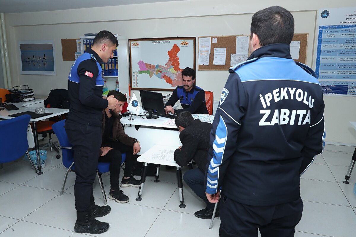 Turan İltemiş, parasını bulan İsmail Naci Tuncer ile kendisine ulaştıran zabıta ekiplerine teşekkür etti.