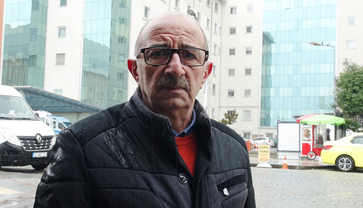 En son Ahmet Genç (43) (üstte fotoğrafta) de 13 Nisan'da aynı hastalıktan yaşamını yitirdi. Ölenlerden Muhammet, İbrahim ve Ahmet Genç’in kardeş oldukları belirtildi. Diğerlerinin ise, Muhammet Genç’in oğlu Burak Genç, kayınbiraderi Ali Genç, Ali Genç’in oğlu Bünyamin ile kız kardeşleri Fatma Duman ve Aysel Peçe olduğu bildirildi.<br>