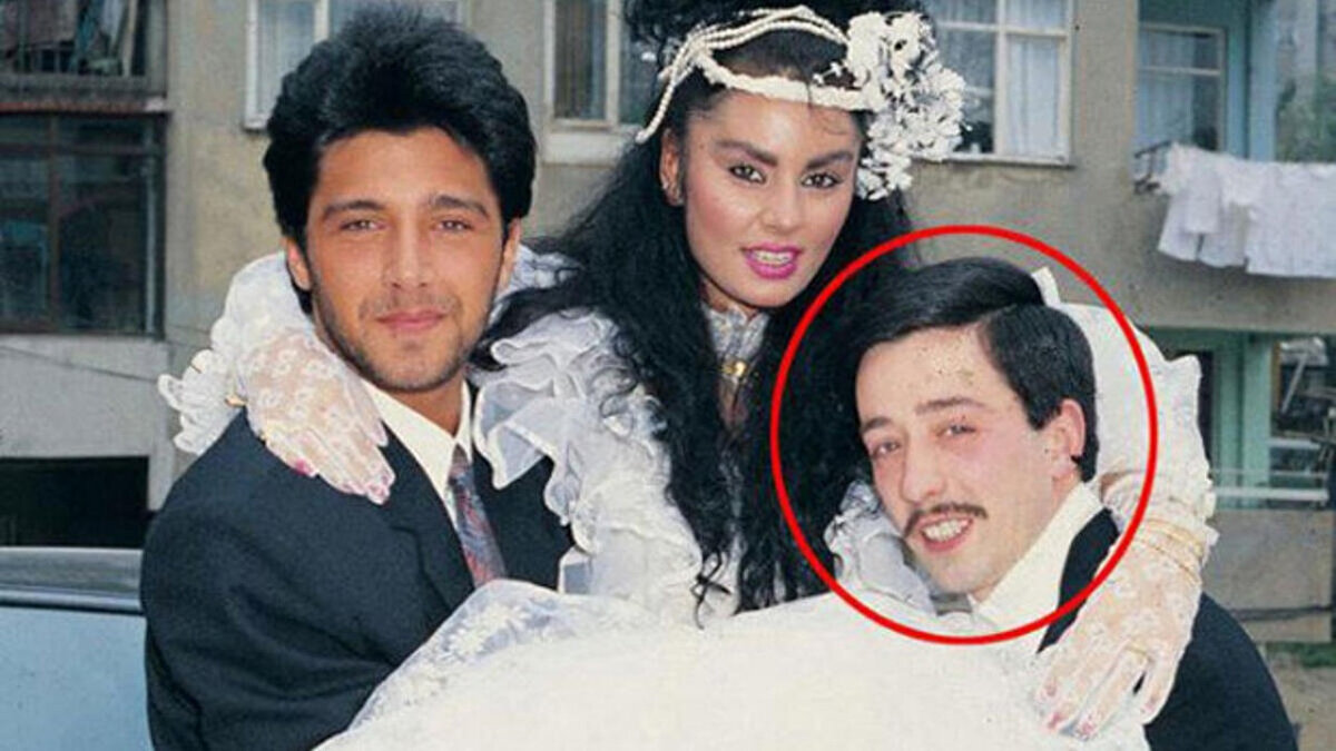 İlk sinema filminden sonra Türk filmlerinde rol almaya devam etmiş, Muhsin Bey filmi ile genç yaşta kariyerinin zirvesini yakalamıştır. Muhsin Bey'de organizatör Muhsin Kanadıkırık'ın genç yardımcısını kendi adıyla oynamıştır. Filmdeki bu rolüyle geniş kitlelerce tanınmıştır. Bununla beraber TRT yapımı dizilerde de rol almaya başlamıştır.