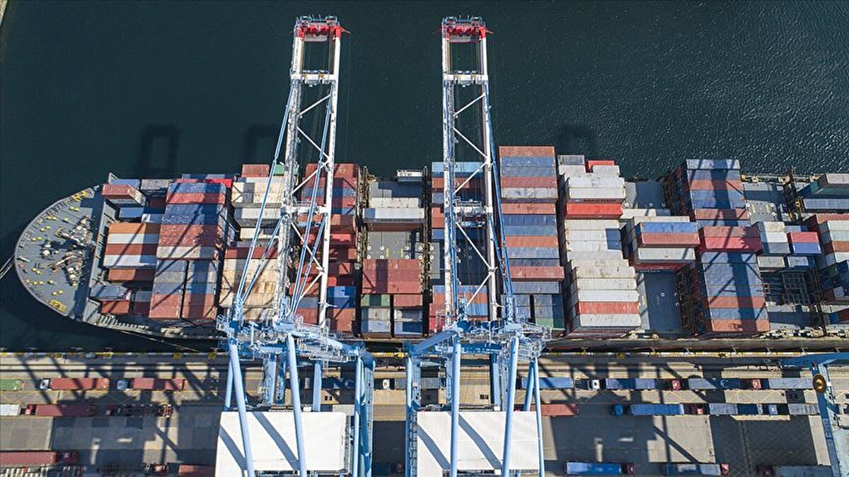 RUSYA'DA İHRACAT YASAĞI<br><br>Rusya, yarından itibaren buğday, çavdar, arpa ve mısır ihracatını durdurabilir.