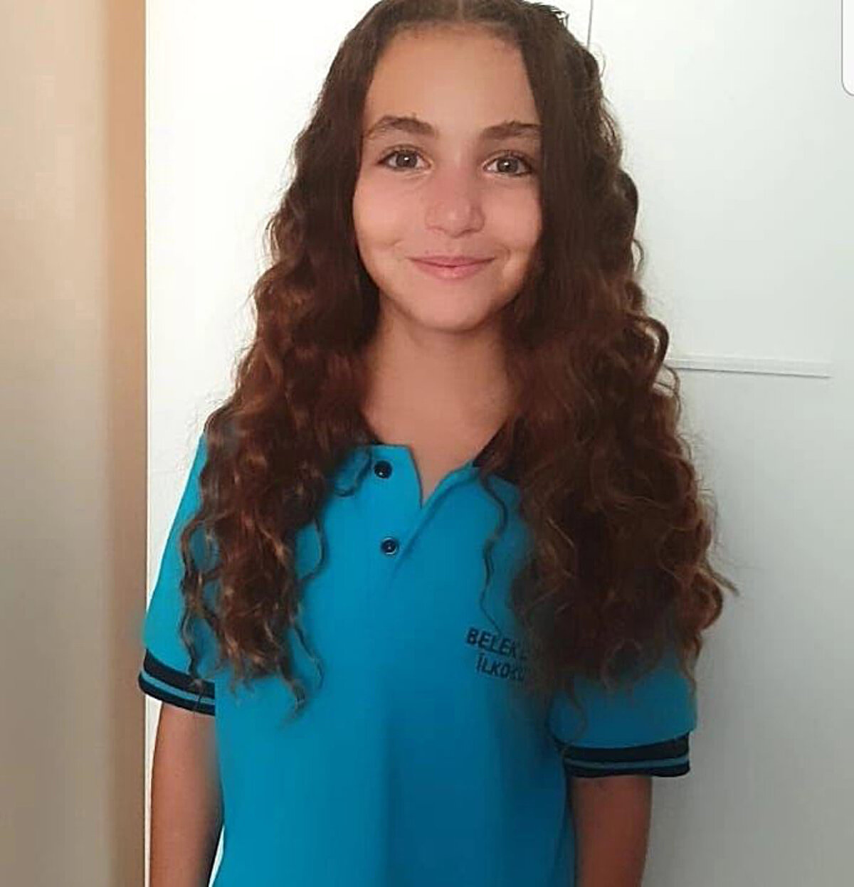 Mahra Melin Pınar, Antalya Eğitim ve Araştırma Hastanesi'ndeki tedavisinin 23'üncü gününde yaşamını yitirdi. Mahra Melin'in ölüm haberini alan ailesinin üzgün olduğu belirtildi. Mahra'nın cenazesi, yarın öğle vakti Serik ilçesi Belek Mahallesi'nde toprağa verilecek.