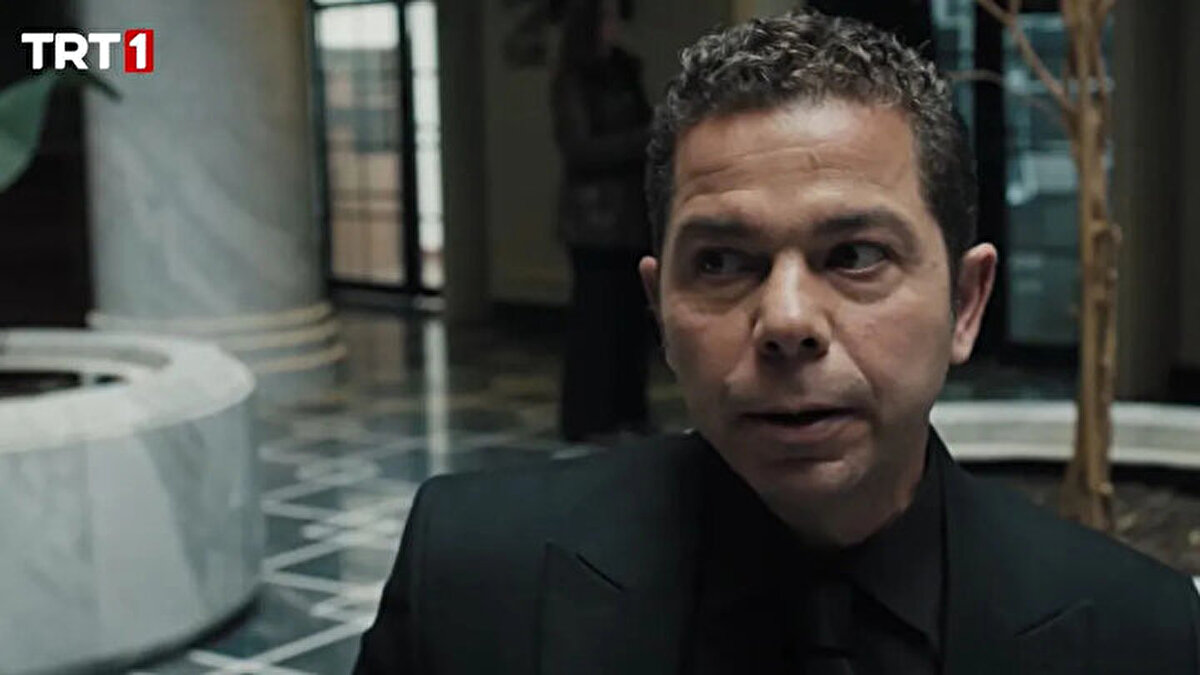 Bilindiği üzere Kurtlar Vadisi Pusu dizisinin efsane karakterleri bir bir Teşkilat dizisine katılmaya başlamıştı.<br>