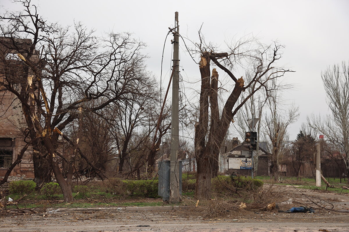 Gontareva, “Önceki çatışmalar son derece zarar vericiydi” derken, Ukrayna'nın GSYİH'sının beşte birini kaybettiğini tahmin etiğini ve bunun savaşın görünen yüzünden çok daha yıkıcı bir ölçek olduğunu söyledi.<br><br>