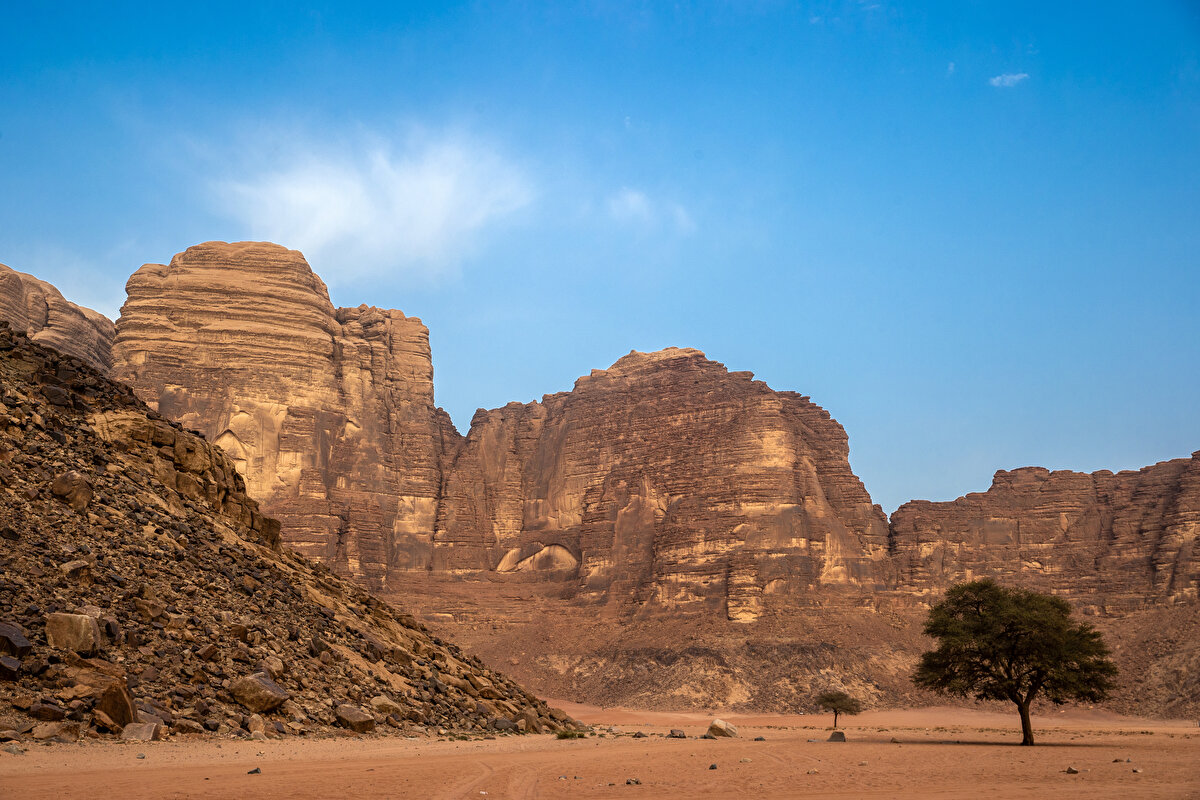 2011`de UNESCO tarafından Dünya Mirası olarak ilan edilen vadi, ev sahipliği yaptığı pek çok uygarlığın da kalıntılarını taşıyor.<br>