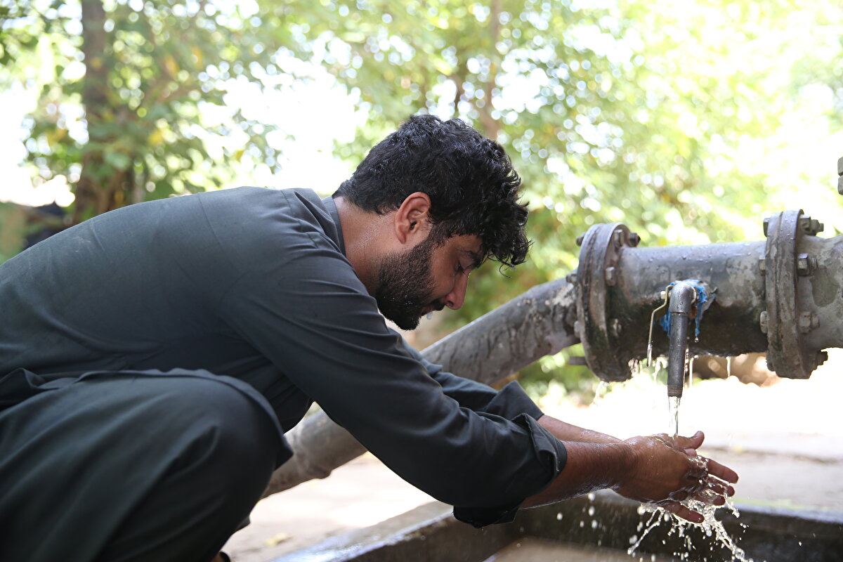 Ulusal basındaki haberlere göre, hava sıcaklıkları ülkenin birçok bölgesinde 6 ila 8 derece arttı.<br>