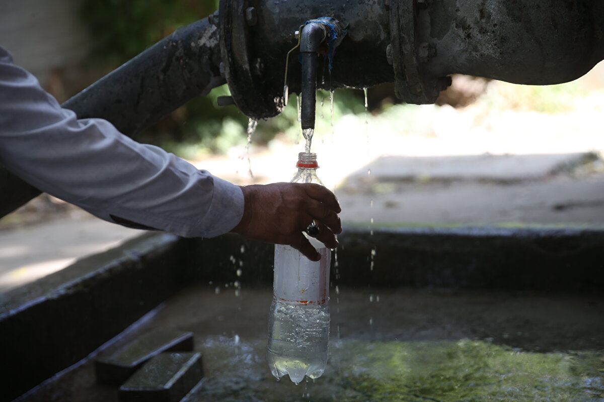 Meteoroloji Departmanı, sıcak havadan vatandaşları korumak için gerekli önlemleri alması konusunda yetkililere çağrı yaptı.