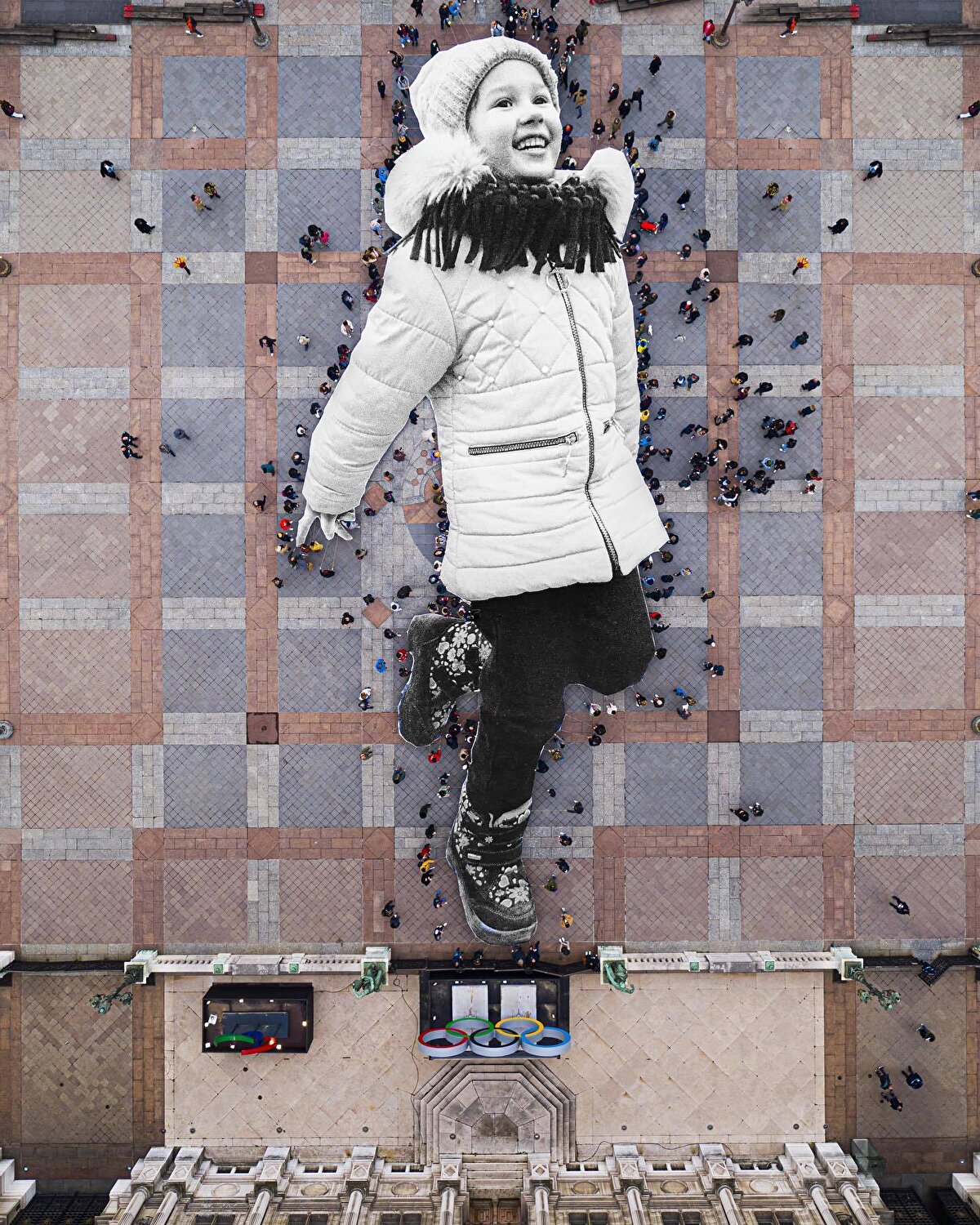 Valeriia Unfurling, Paris