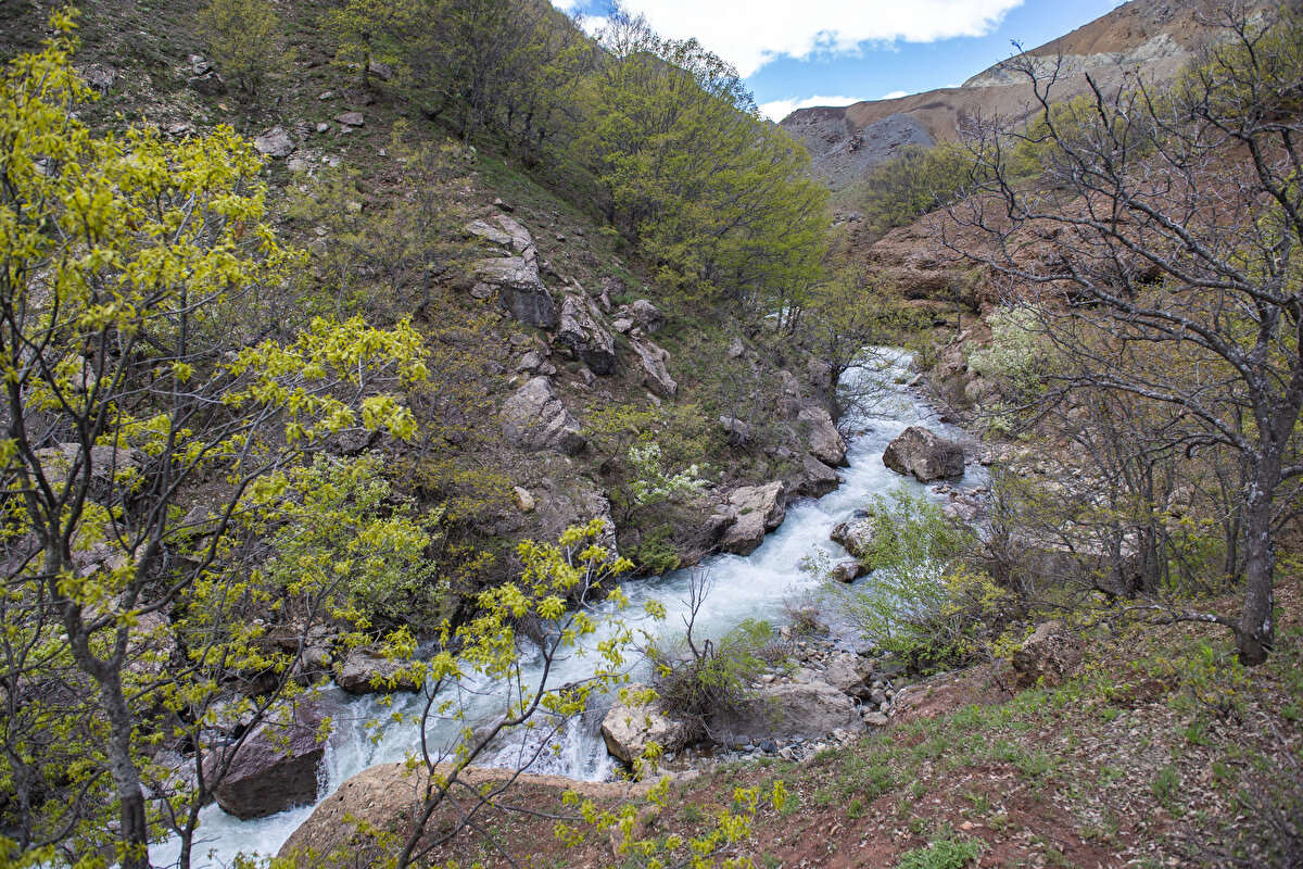 Doğa turizmine önemli katkı sunan Ovacık ve Pülümür ilçeleri de özellikle mayıs ile eylül ayı aralığında turistlerin en çok gezdiği yerlerin başında geliyor.<br>