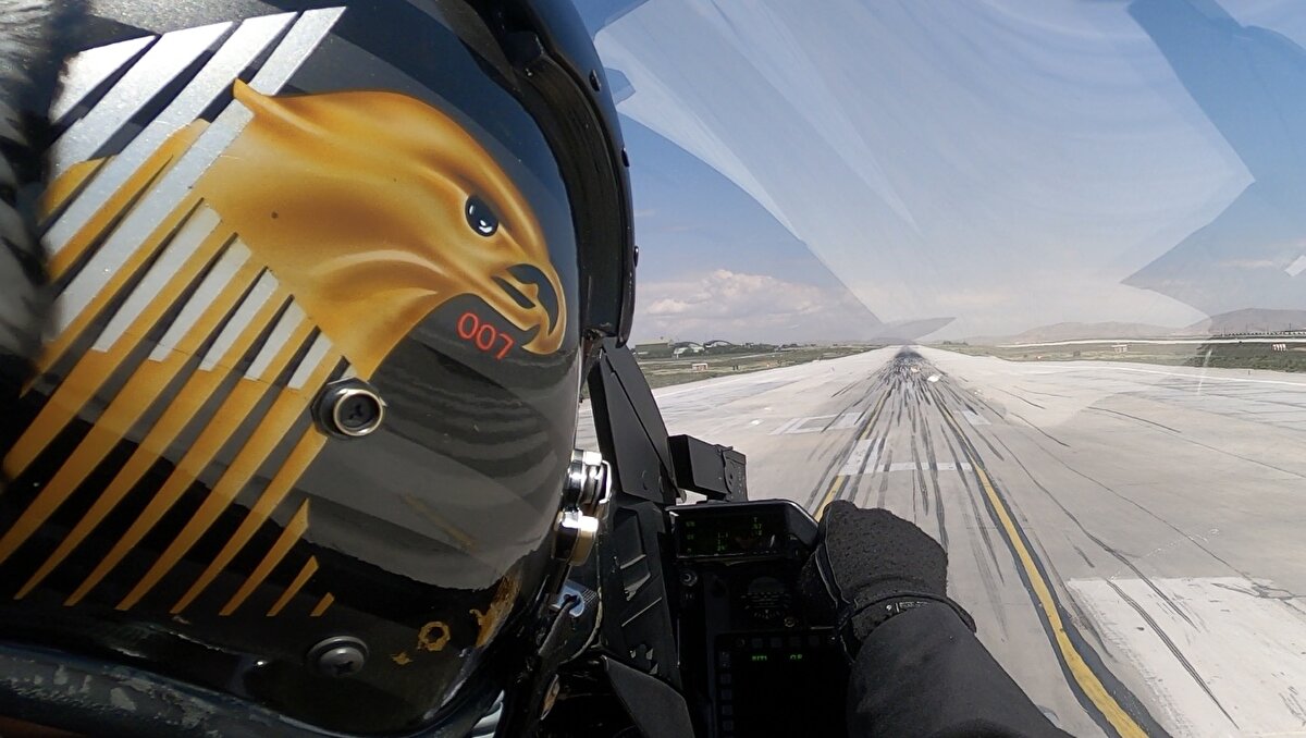 SOLOTÜRK, yeni manevrasıyla F-16 sınırlarını aştı