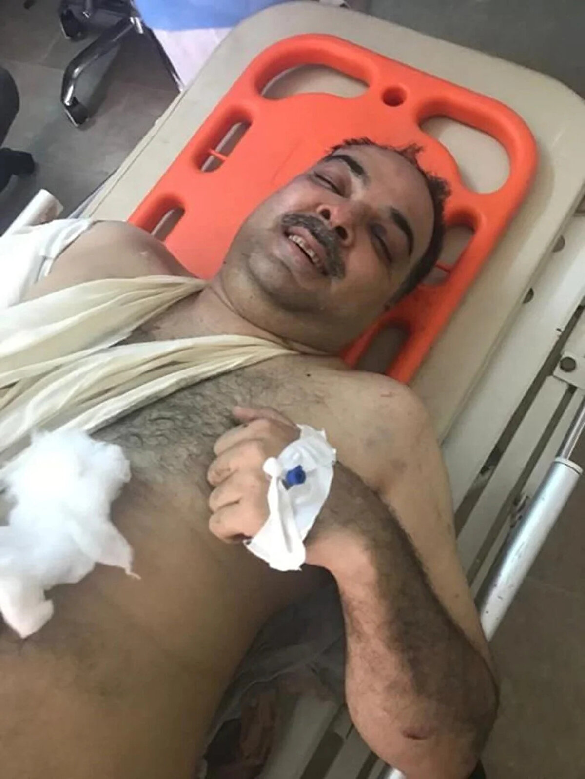 O sırada, hayatta kalan ikinci kişi Zubair, hava yoluyla seyahat etmek istemediğini ve güvenlik endişeleri nedeniyle karayolu seyahatini tercih ettiğini söylemişti.<br><br>