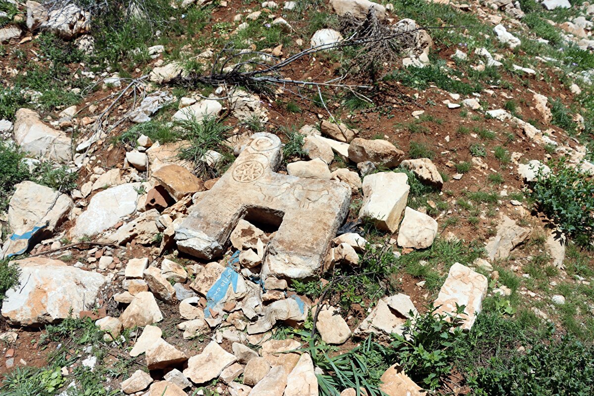 Durumu fark eden köylüler, TunceliMüze Müdürlüğü’ne bildirdi.<br><br>