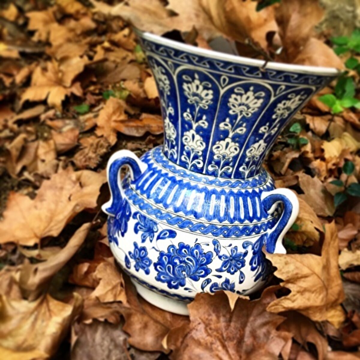 Sanatçının, hocası Melike Haliloğlu’ndan ders aldığı dönemde çalıştığı eser.