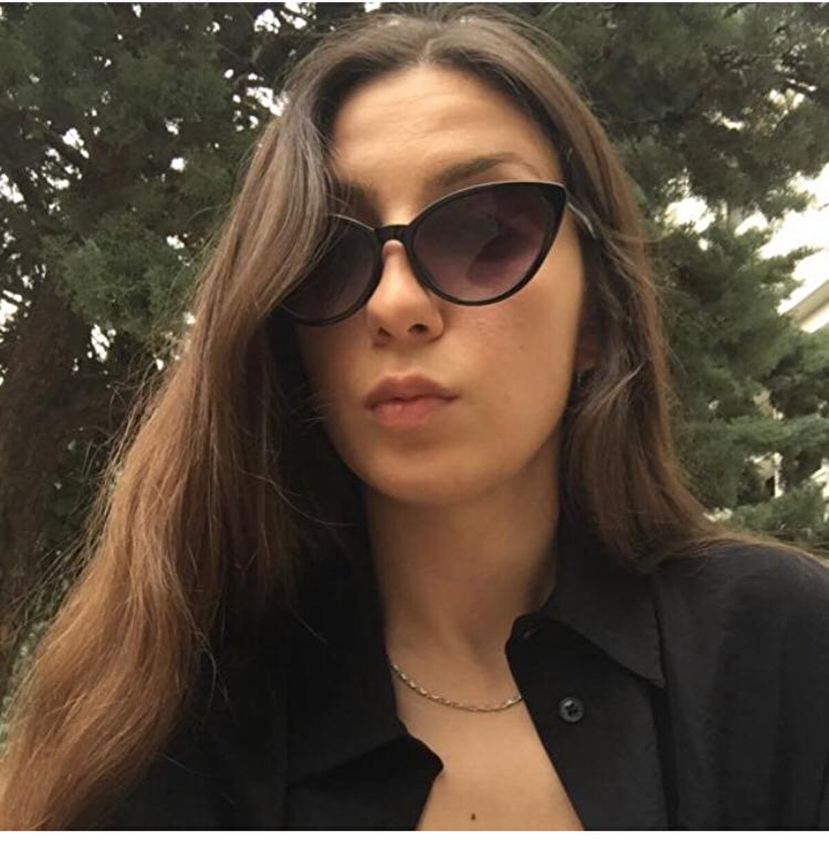 Busenur Doğanay için Ahmet Efendi Camii'nde cenaze töreni düzenlendi. Törene Ankara Valisi Vasip Şahin, Keçiören Belediye Başkanı Turgut Altınok ve çok sayıda kişi katıldı. Anne Figen Y., kızının tabutu başında, "Beni bırakıp gidecek misin sen?" diyerek gözyaşı döktü. Acılı anneyi yakınları teskin etmeye çalıştı. Busenur Doğanay'ın babası Hüseyin Doğanay taziyeleri kabul etti. Busenur Doğanay'ın cenazesi, öğle vakti kılınan namazın ardından Karşıyaka Mezarlığı'nda toprağa verildi.<br><br>