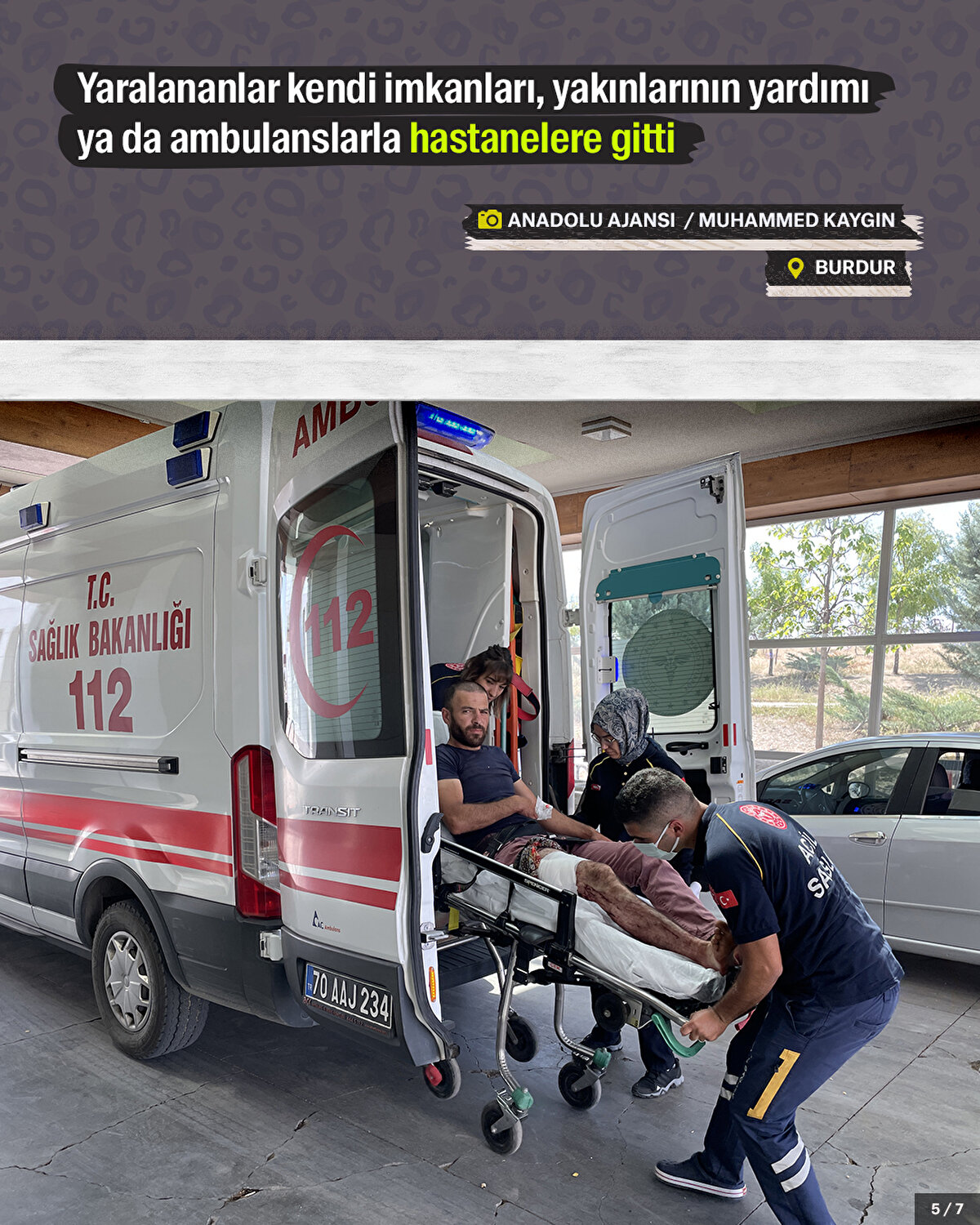 Yaralananlar kendi imkanları, yakınlarının yardımı ya da ambulanslarla hastanelere gitti