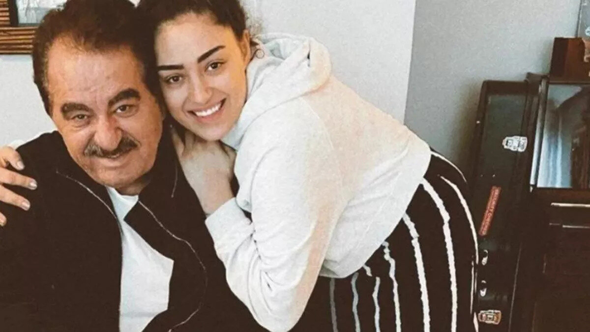 Kız çocuklarına hayran olduğunu da dile getiren Tatlıses, “5 kızım, 2 oğlum var. Dilan, keşke erkek olsaydı. Bu kadar delikanlı bir kız tanımadım. Dilan'ı çok geç buldum ama kızım olduğu için gurur duyuyorum.” dedi.<br><br>