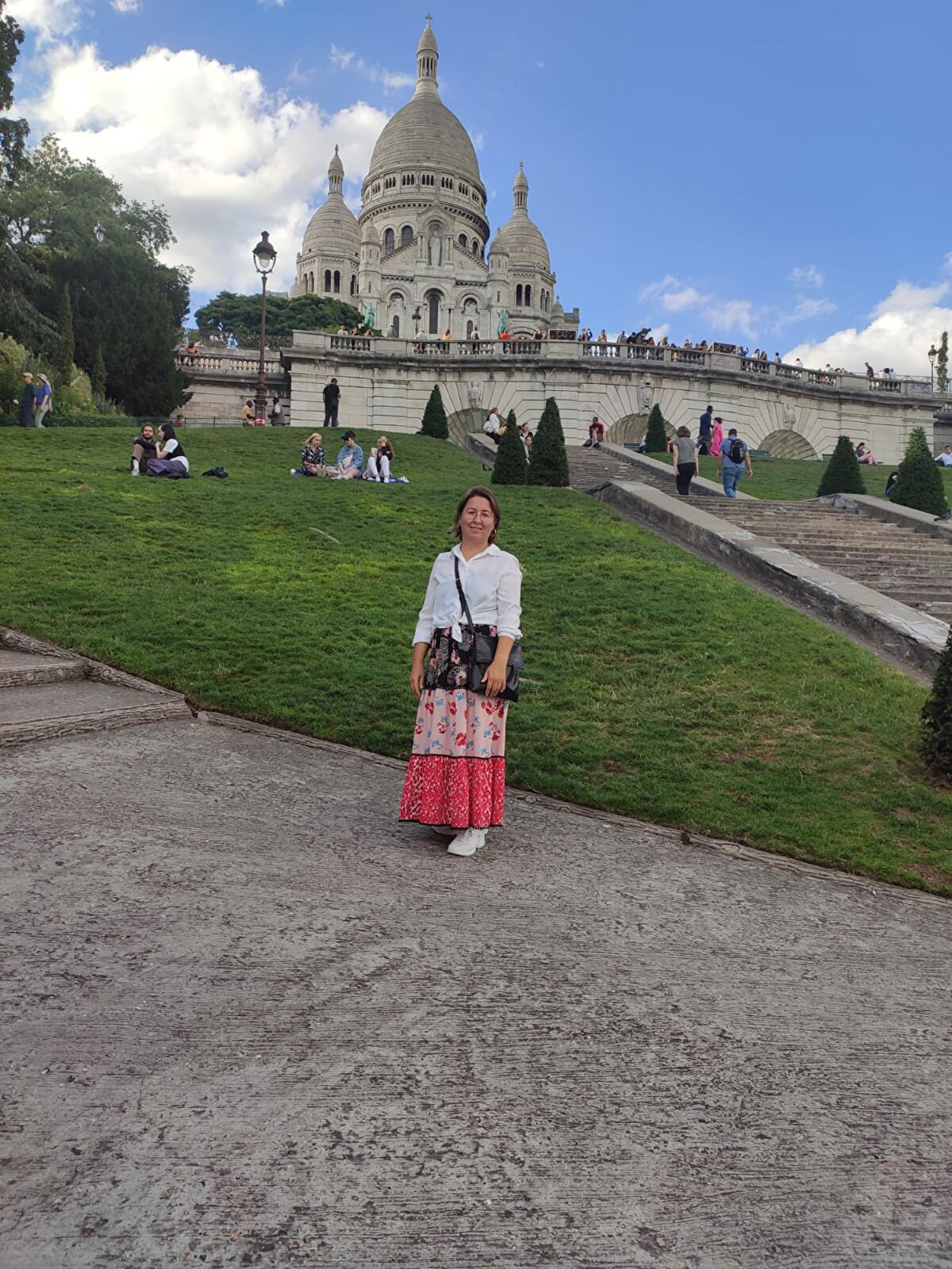 OKUMAK İÇİN EVİ TERK ETTİ<br>Okumak için evi terk edip, Manisa'ya giden Tahtacı, yazın çalıştığı domates fabrikasından kazandığı parayla dershaneye gitti.<br><br>Üniversite sınavında İstanbul Yıldız Teknik Üniversitesi Türk Dili ve Edebiyatı Bölümü'nü kazanan Çetinkaya, üniversite 3'üncü sınıfta başarısı ile Erasmus Projesi'yle Fransa'ya gitmeye hak kazandı.