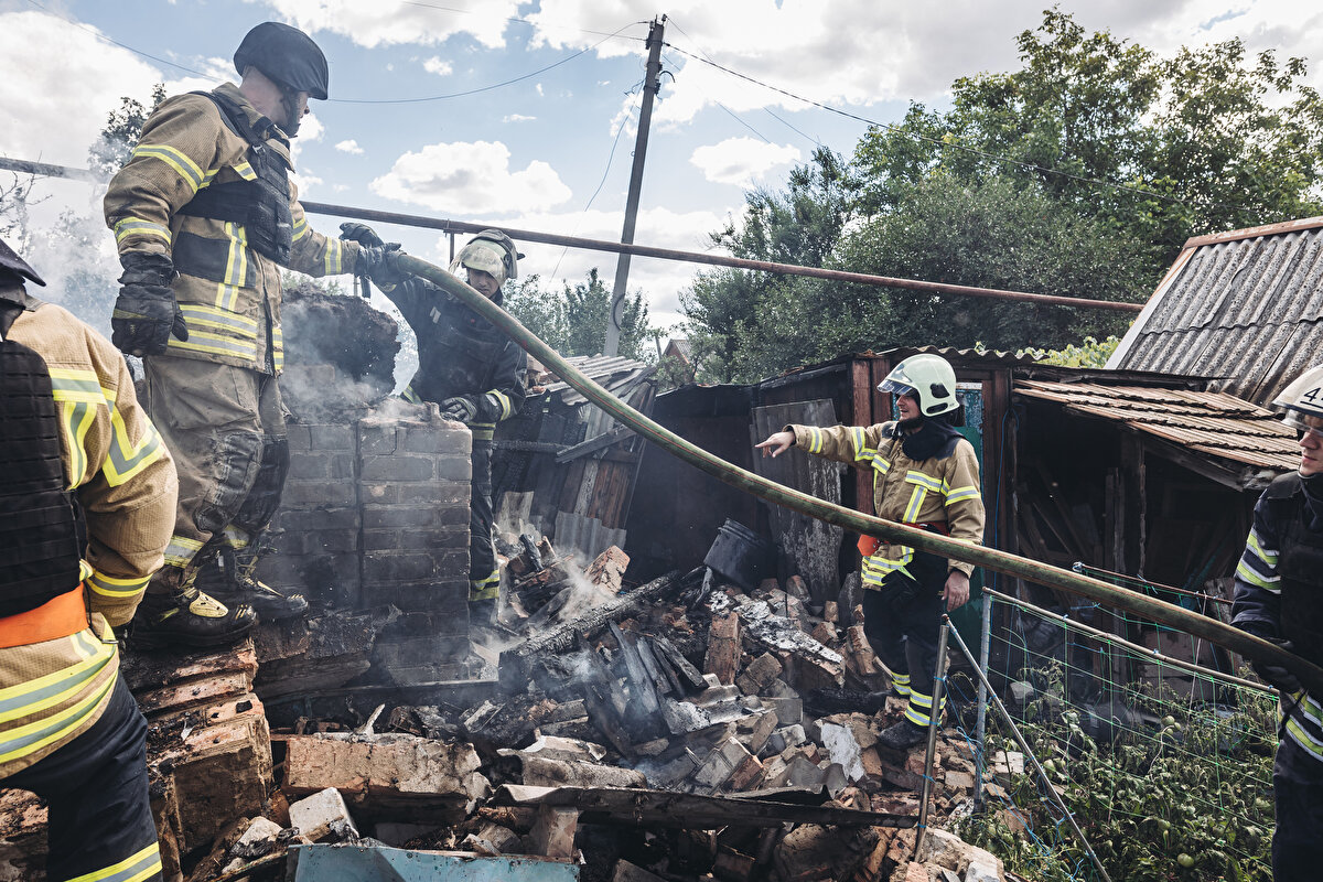 BM İnsan Hakları İzleme Misyonunun, Ukrayna genelinde şimdiye kadar hayatını kaybeden 5 bin 100'den fazla sivilin 346'sının çocuk olduğunu doğruladığını belirten Haq, "Sivil kayıpların gerçek sayısının çok daha yüksek olması muhtemel" dedi.<br>