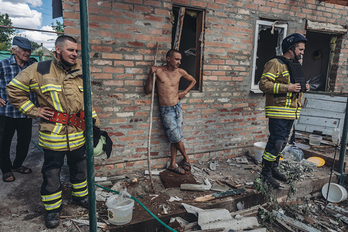 Haq, "BM, sivilleri etkileyen ve ayrım gözetmeyen saldırı raporlarının artmasından derin endişe duymaktadır. Çatışmanın tarafları, Ukrayna'daki sivilleri ve sivil altyapıyı korumak için uluslararası insani hukuk kapsamındaki yükümlülüklerine uymalıdır." diye konuştu.<br>