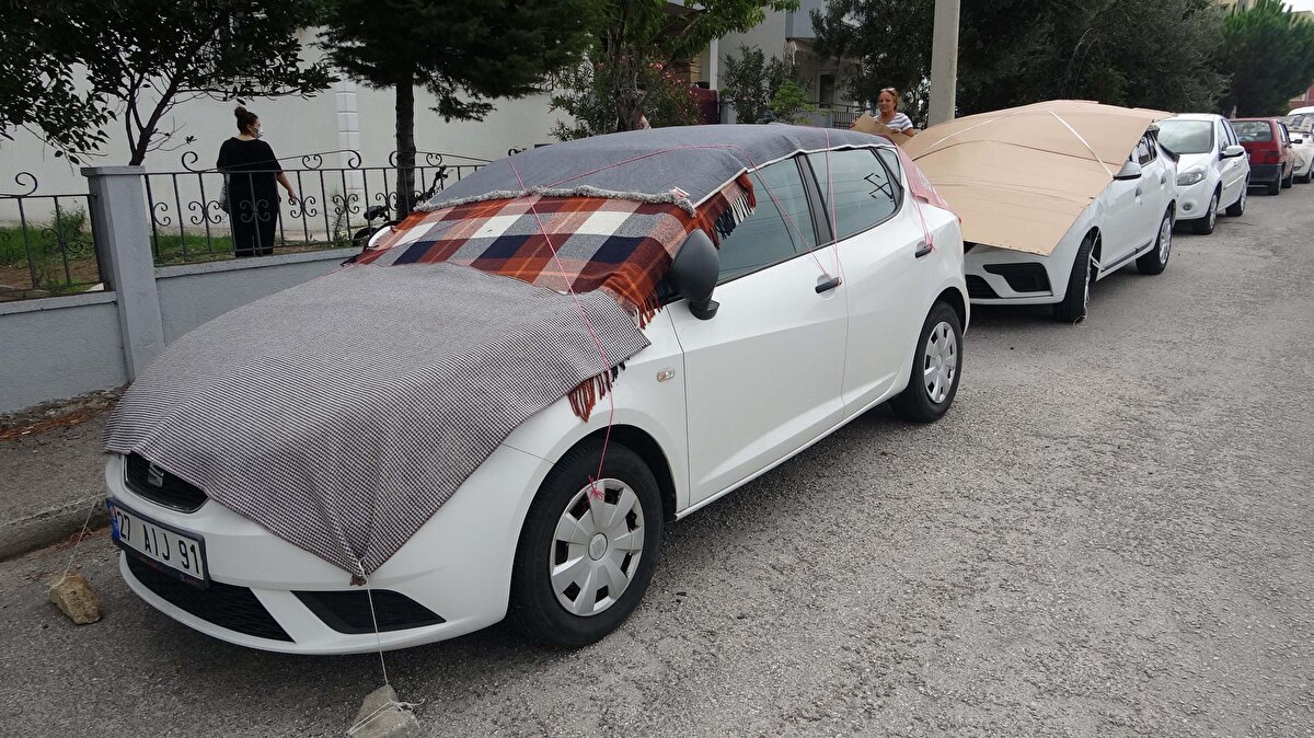 Tüm kamu kurum ve kuruluşlarının olası olumsuzluklara karşı koordinasyonla çalıştığını belirten Vali İlhami Aktaş, Çanakkale genelinde alınacak tedbirler ve yapılacak çalışmalarda hassasiyet gösterilmesi talimatını verdi.<br><br>