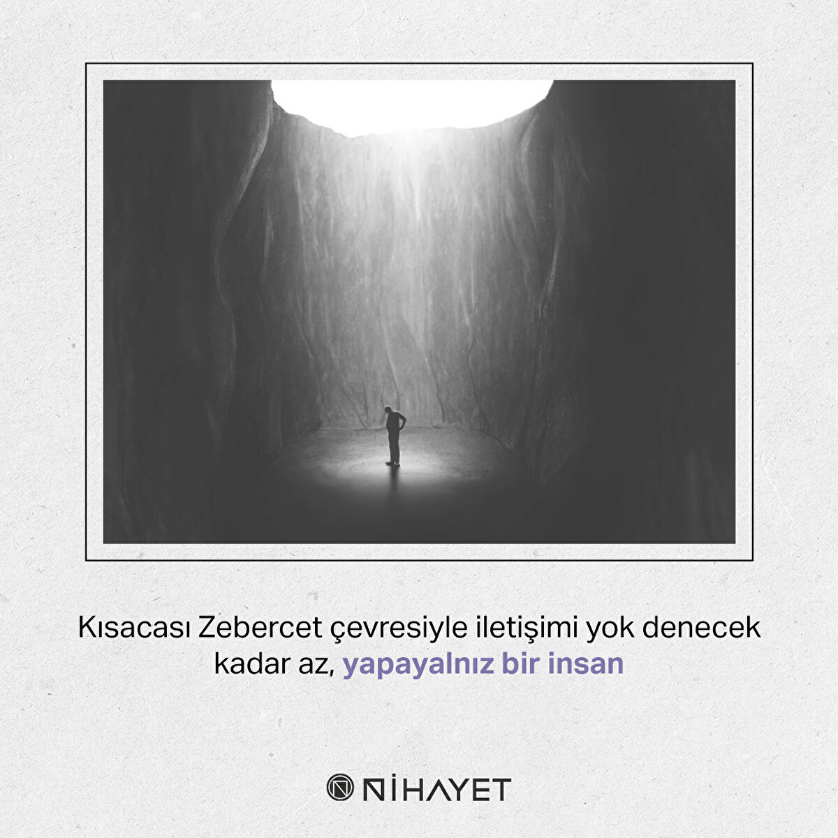 Zebercet’in hayatındaki asıl kırılma, ismini bilmediğimiz bir kadının otelde bir gece kalıp ayrılması