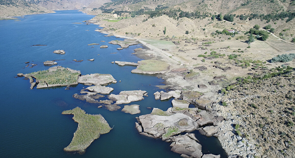 File çözümü<br><br>Prof. Dr. Turgut, üniversite olarak bir süredir bölgeye ilişkin çalışmalar yürüttüklerini belirterek, şöyle devam etti: