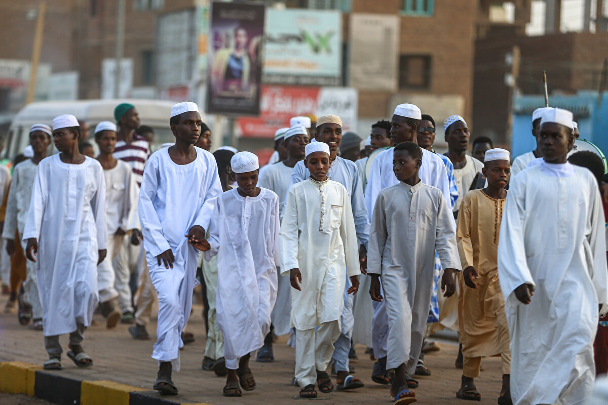 Bu yıl veladet kandili 7 Ekim Cuma akşamı idrak edilecek.