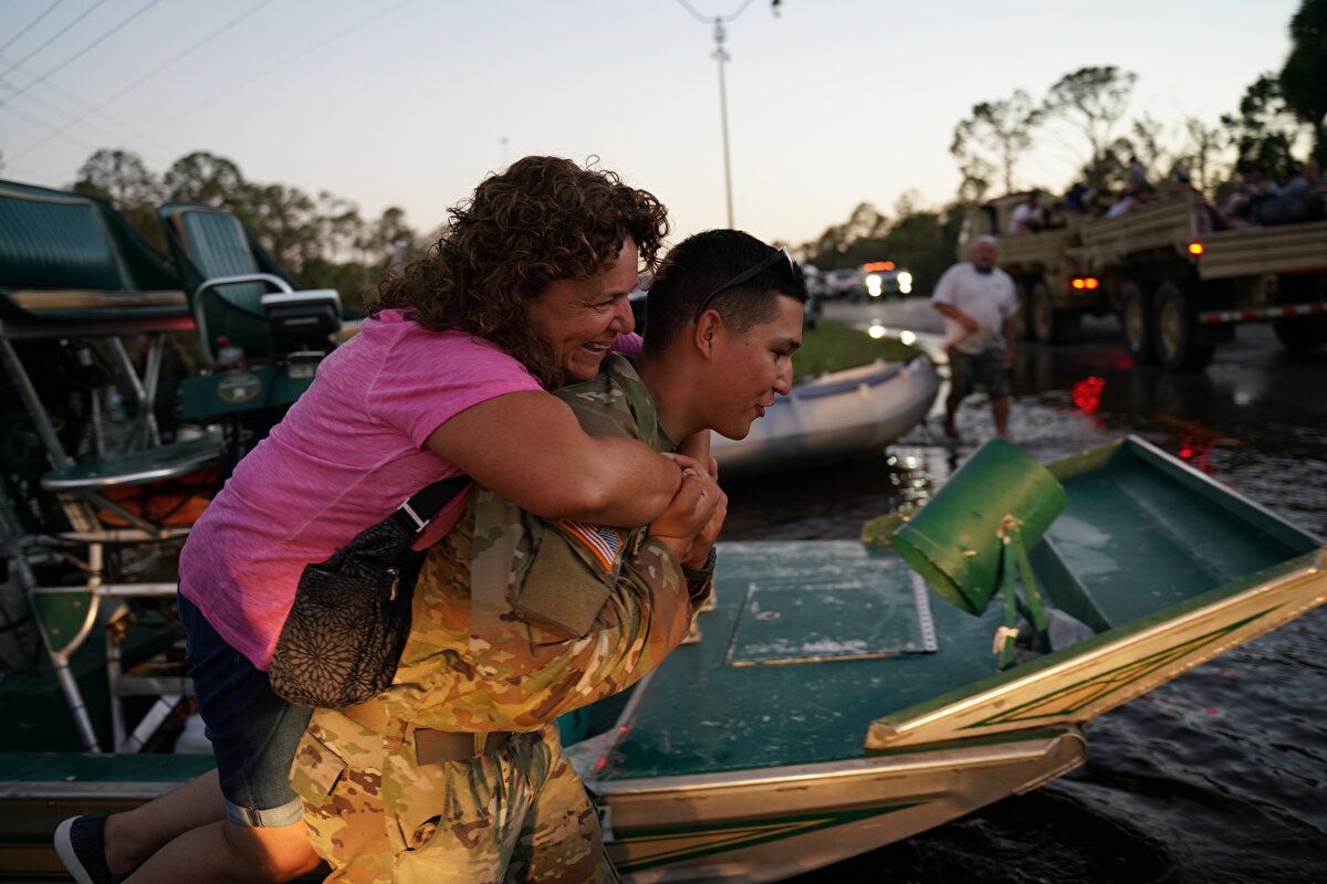 Ulaşımın mümkün olmadığı bölgelere ise havadan müdahale edildi.<br><br>