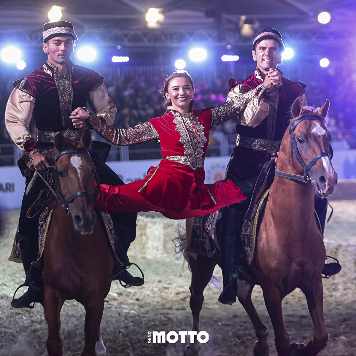 Oyunların tamamlanmasının ardından gerçekleştirilen kapanış törenine Gençlik ve Spor Bakanı Mehmet Muharrem Kasapoğlu, Dünya Etnospor Konfederasyonu Başkanı Bilal Erdoğan, Kırgızistan Kültür, Enformasyon, Spor ve Gençlik Politikası Bakanı Azamat Zhamankulov ile Kazakistan Kültür ve Spor Bakanı Dauren Abayev katıldı.