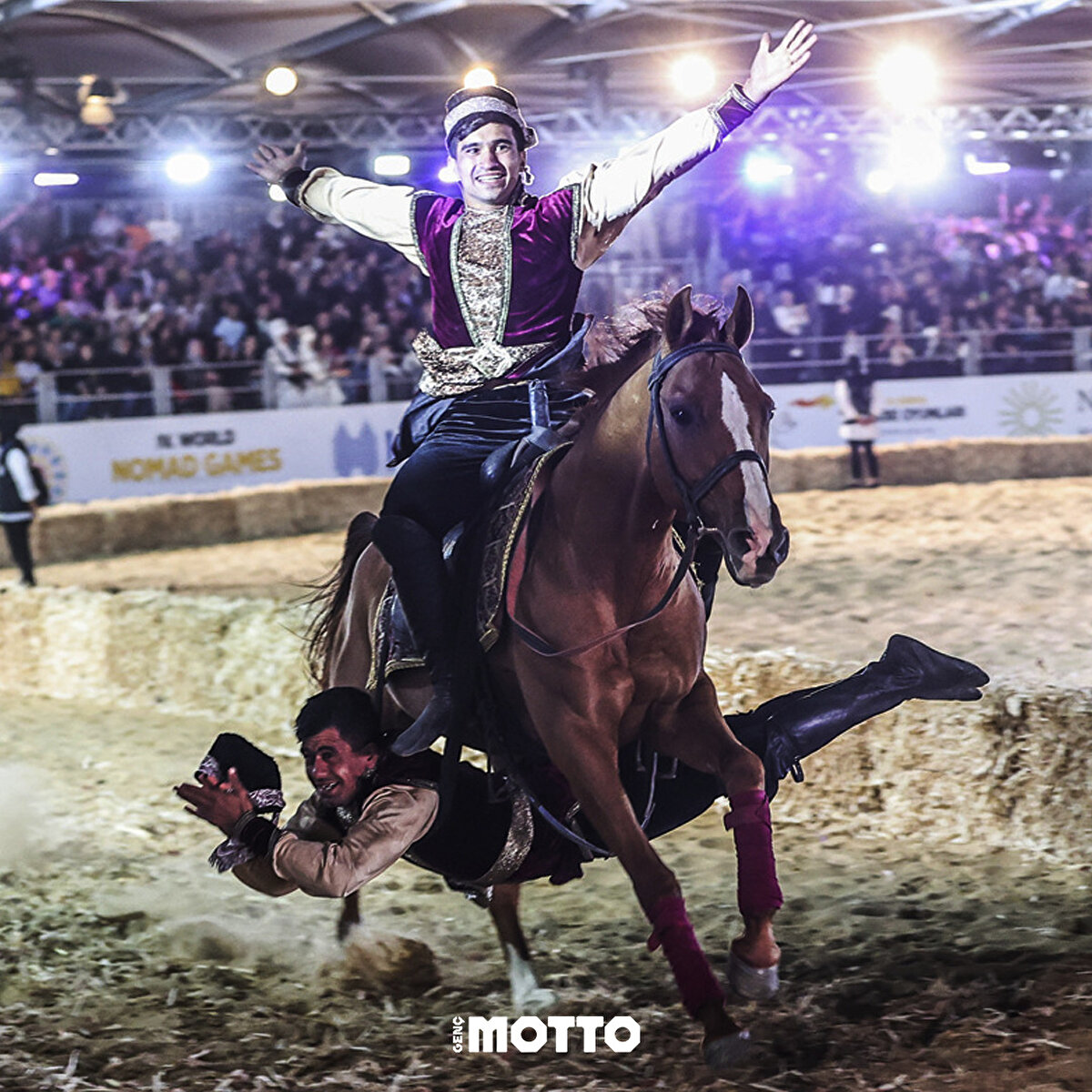 Organizasyonda 13'ü yarışma, 30'a yakını da gösteri olmak üzere yaklaşık 40 geleneksel spor dalında etkinlikle düzenlendi. 