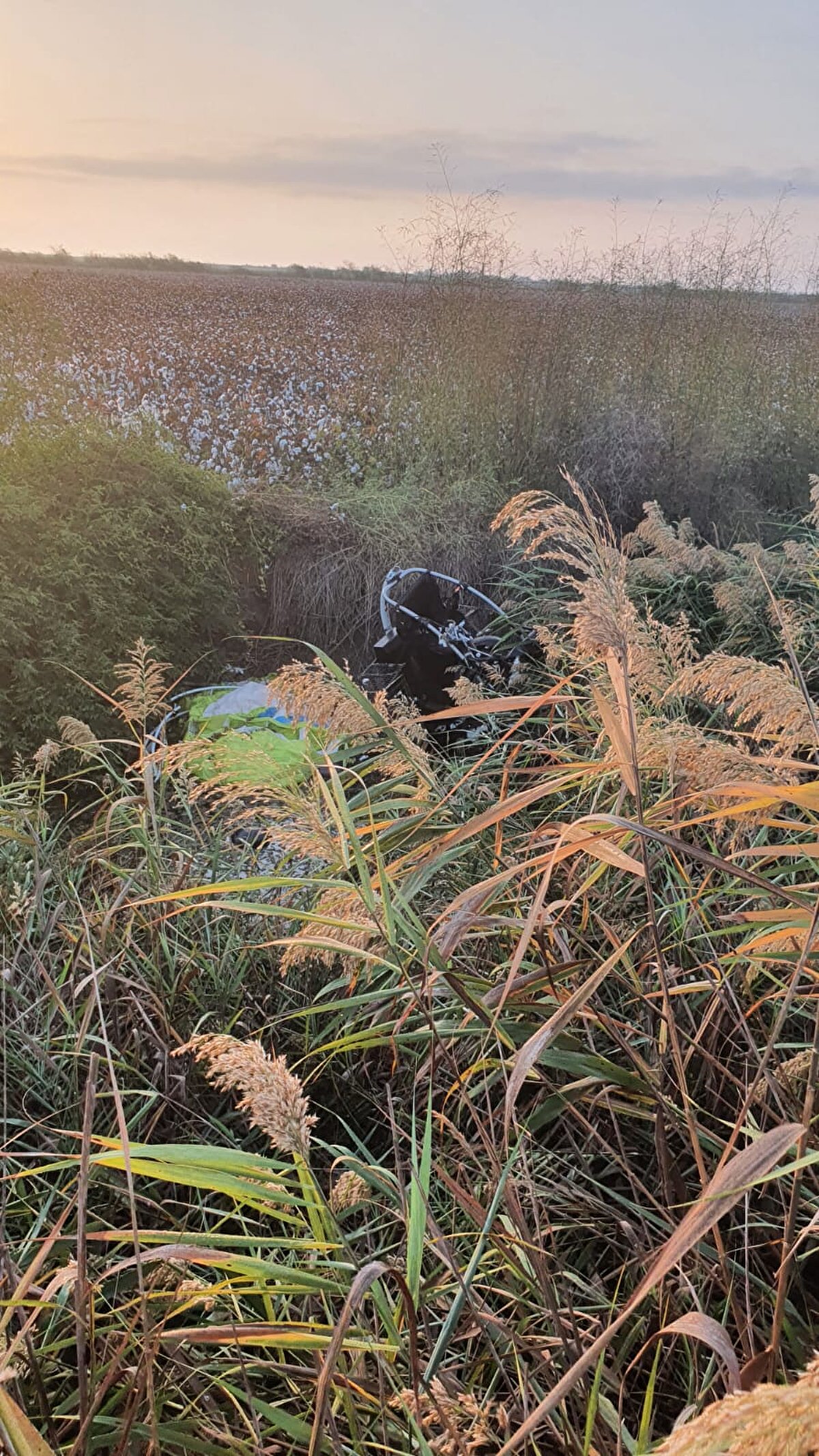 İçişleri Bakanı Süleyman Soylu, "Paramotor amatör bir araç olduğundan dolayı radarların bunu keşfedebilme kabiliyetlerinin şu anda bizim açımızdan görünebilir olmadığını biliyoruz. Bu konuda da yeni çalışmalar yaptık'' dedi. <br>