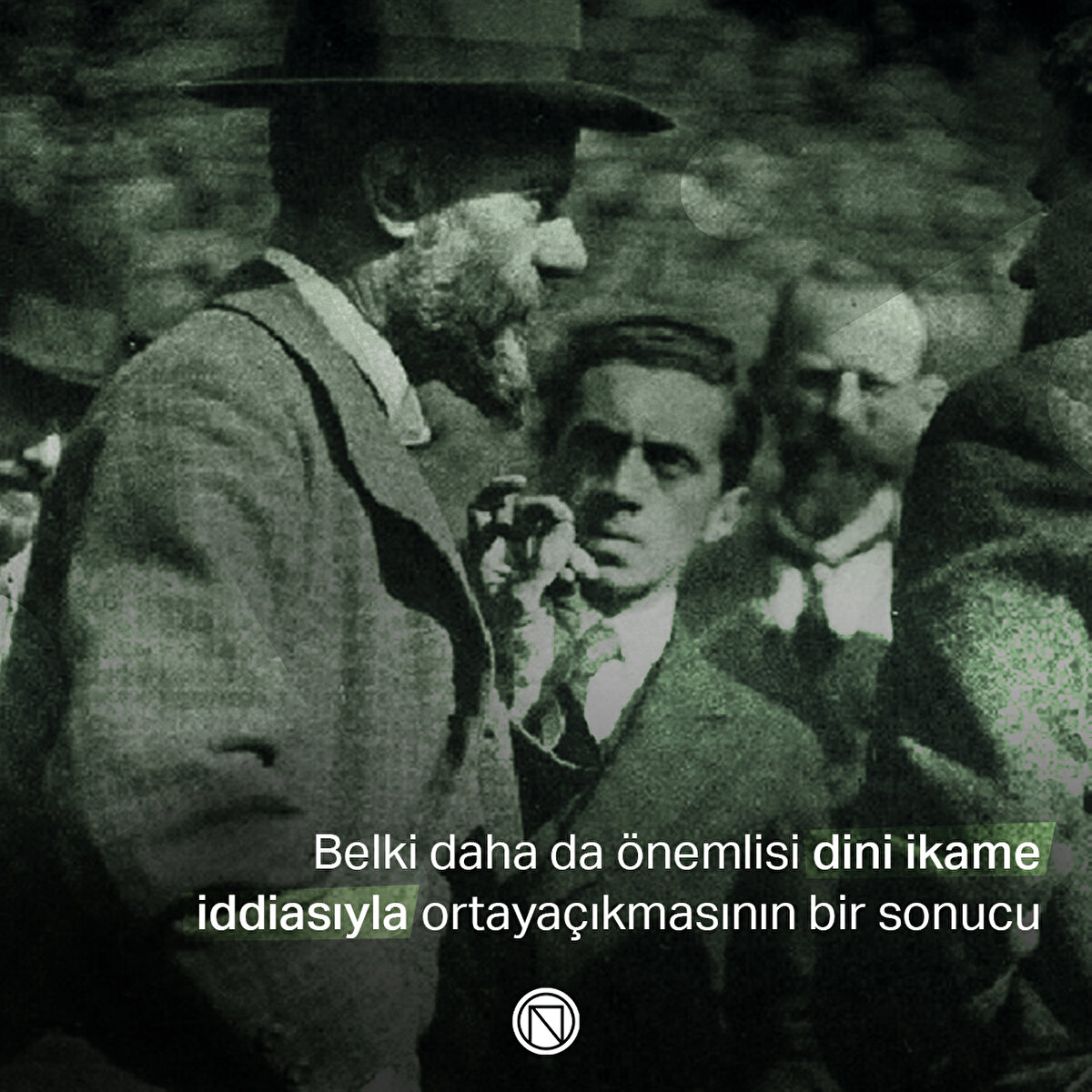 Belki daha da önemlisi dini ikame iddiasıyla ortaya çıkmasının bir sonucu
