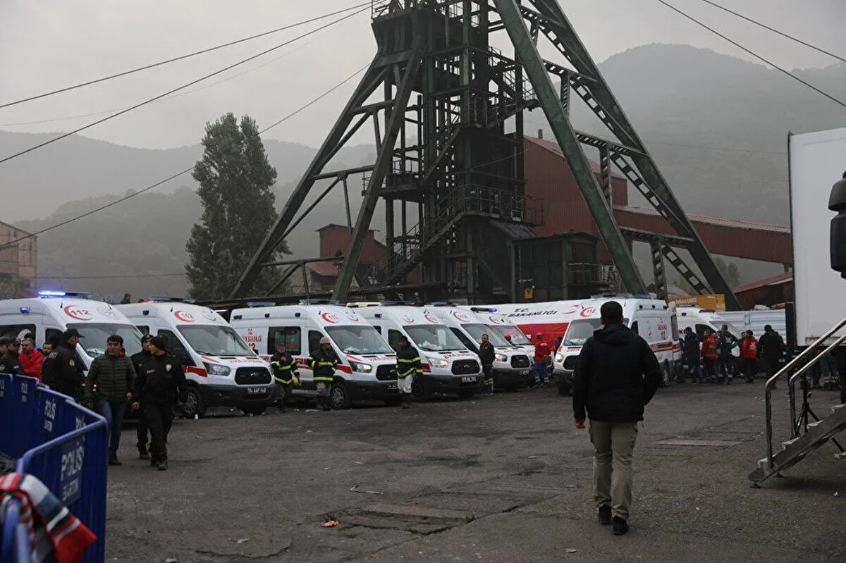 Bartın'da son yılların en büyük maden kazalarından biri meydana geldi.<br><br>