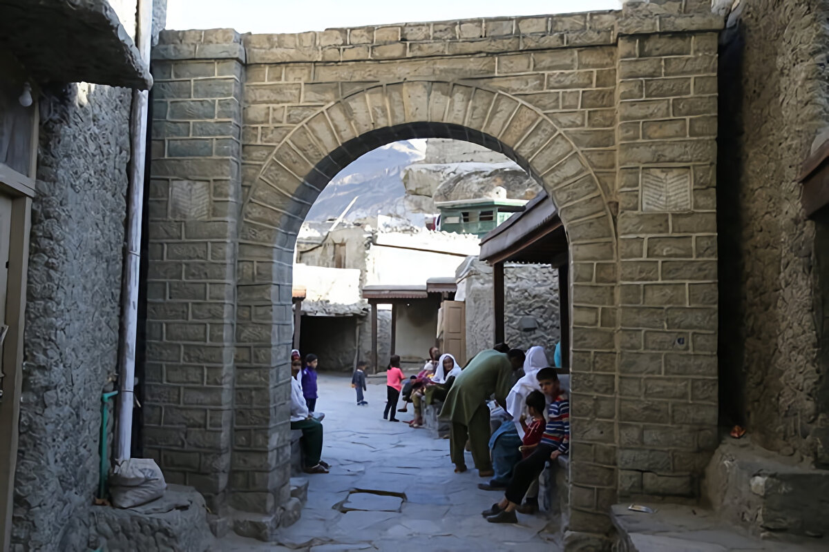 Hunza, yüzde 95 okuma yazma oranıyla Pakistan ortalamasının oldukça üzerinde yer alıyor.