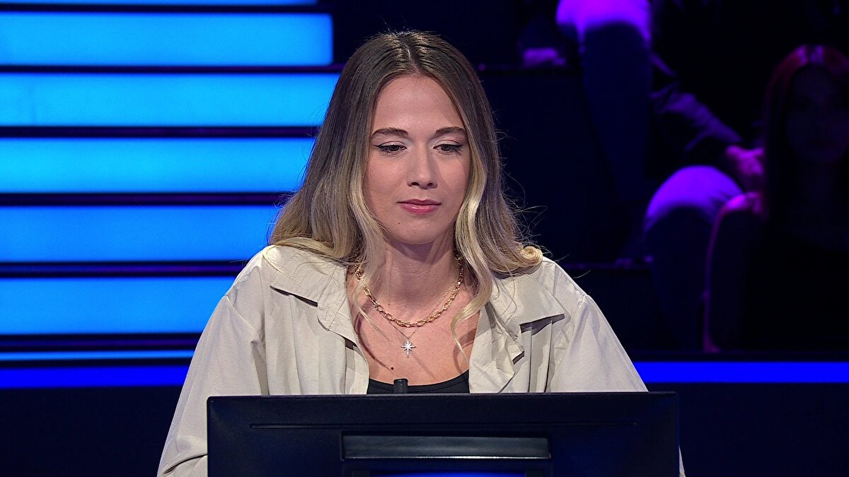 O anlar sosyal medyada tartışma meydana getirdi.