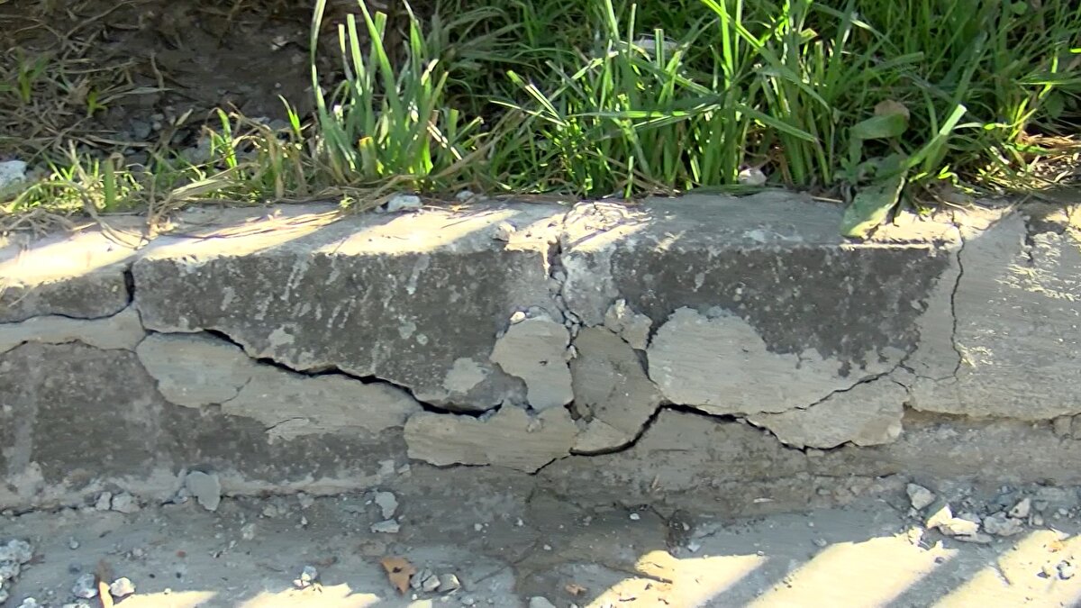 İş merkezi çalışanları ise durumdan endişe duyduklarını ifade etti.