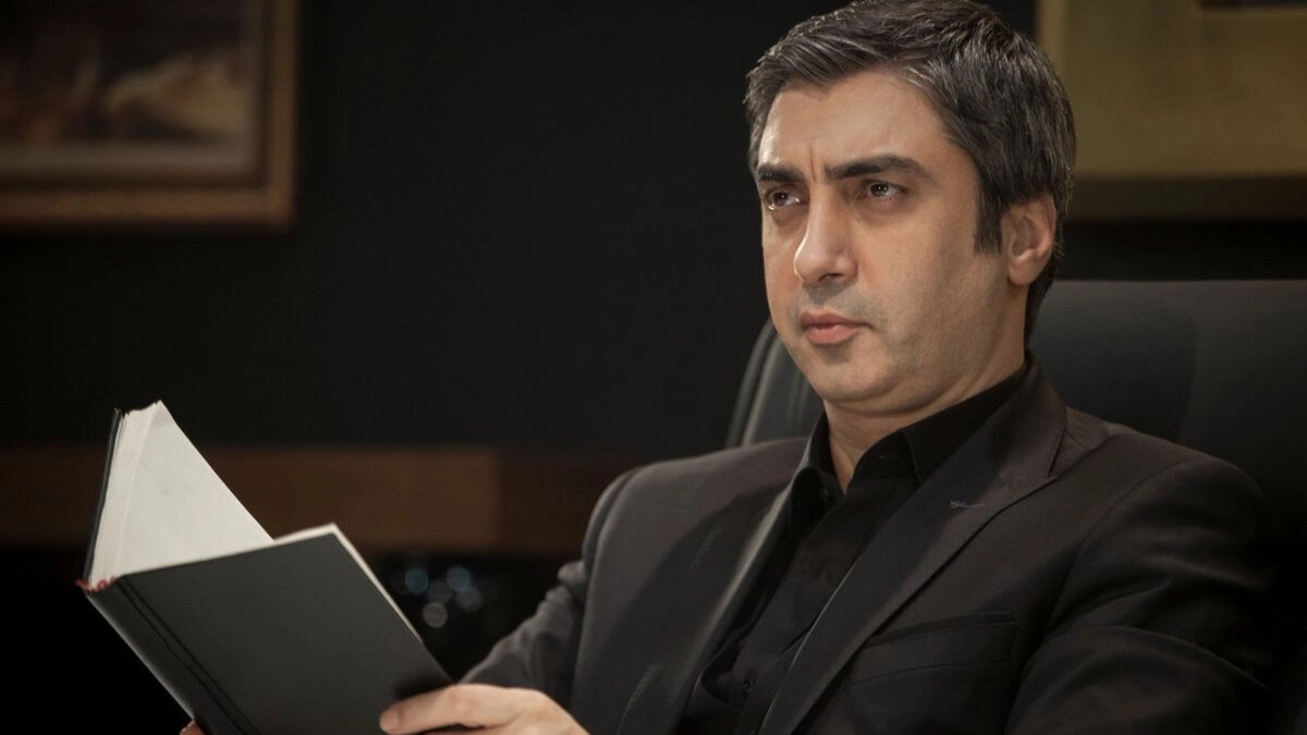 Amerika'da kaldığı dönemde yeşil kart sahibi olan Necati Şaşmaz, bedelli askerlikten yararlanarak, askerliğini 28 gün yaptı.<br><br>